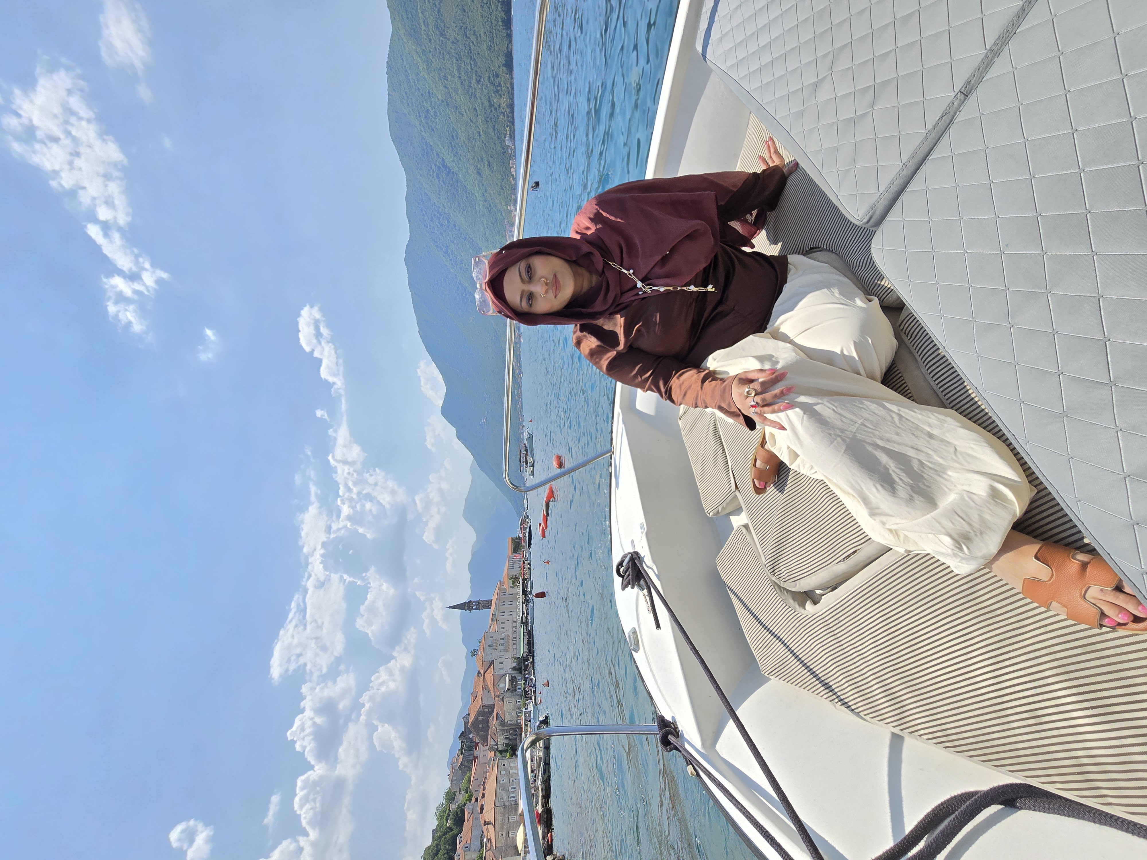 Amina Rashid, modest lifestyle creator